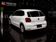 VOLKSWAGEN POLO 5D