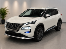 NISSAN X-TRAIL 4WD AUTECH E-4OREC TWO ROW SEAT