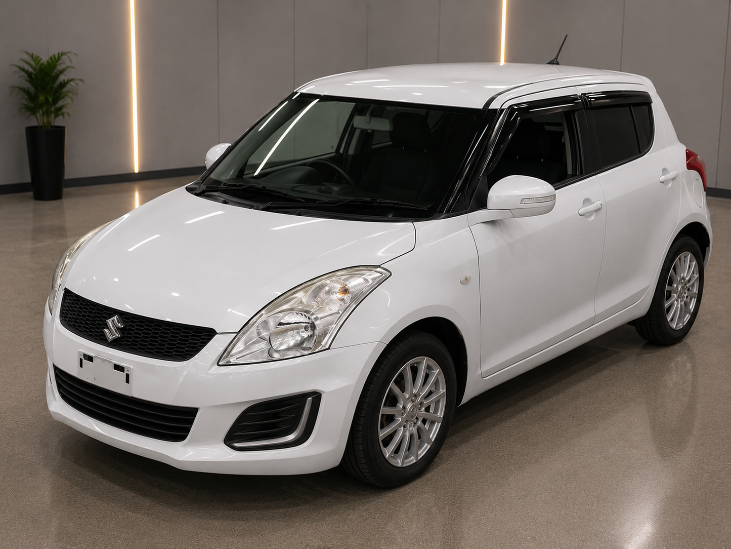 SUZUKI SWIFT 5D XG
