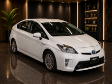 TOYOTA PRIUS 5D S