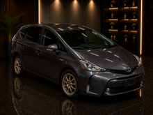TOYOTA PRIUS ALPHA G